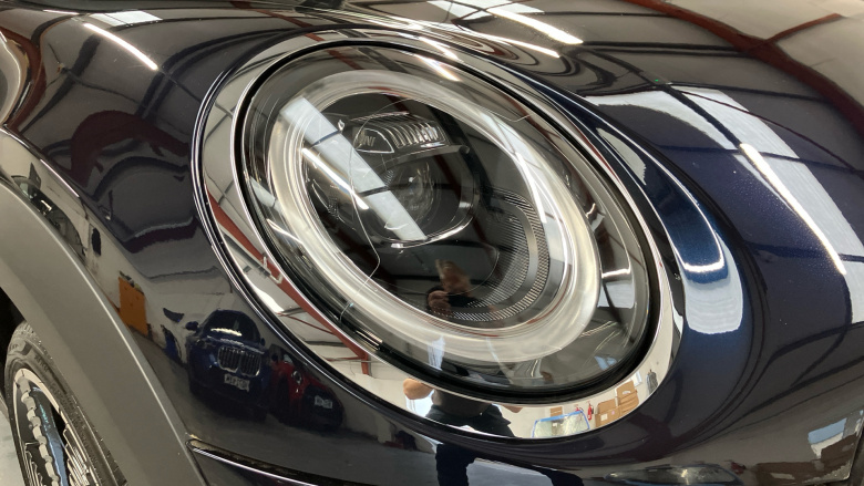 MINI Hatchback 1.5 Cooper Exclusive 5dr Auto Petrol Hatchback